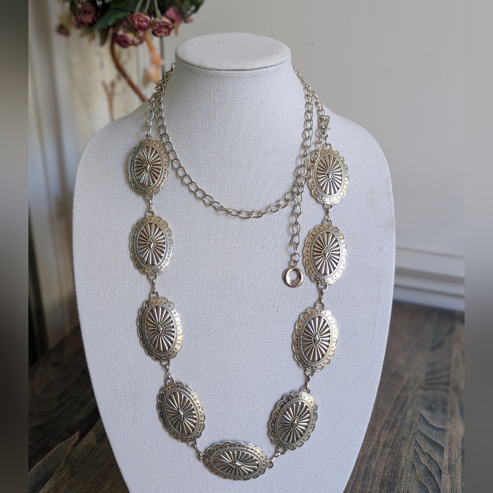 Western Concho Belt Silvertone Adjustable Metal Chain Silver One Size Fits ❤️